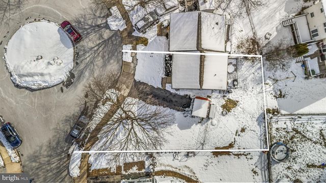 7 HARVEST DR, Thorndale, PA 19372