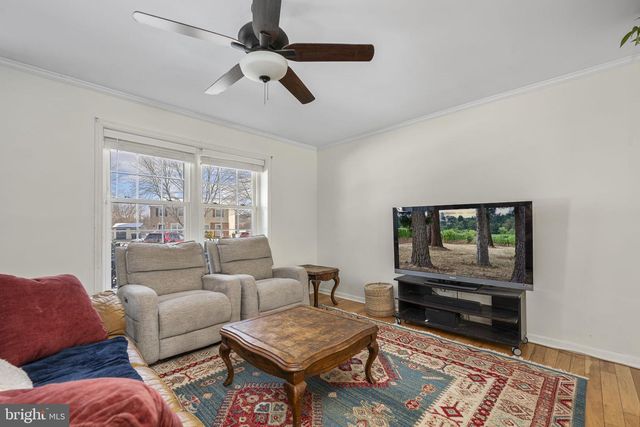 7 HARVEST DR, Thorndale, PA 19372