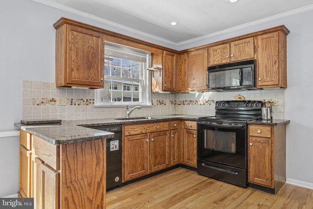 7 HARVEST DR, Thorndale, PA 19372