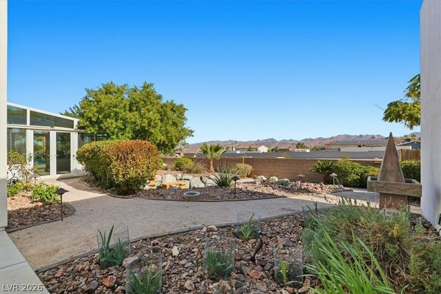 928 Santa Helena Avenue, Henderson, NV 89002