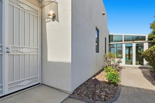 928 Santa Helena Avenue, Henderson, NV 89002
