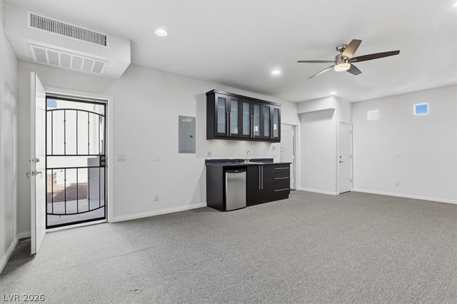 928 Santa Helena Avenue, Henderson, NV 89002