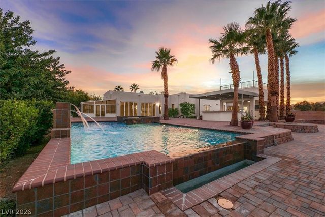 928 Santa Helena Avenue, Henderson, NV 89002