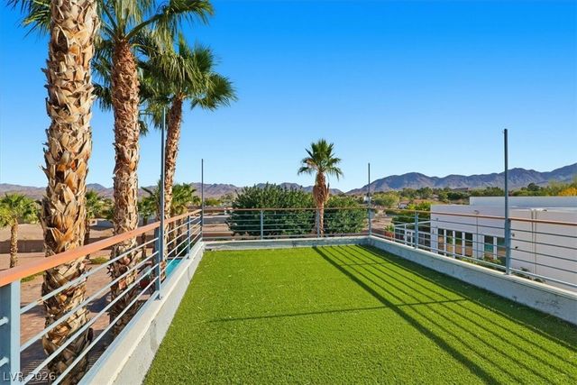 928 Santa Helena Avenue, Henderson, NV 89002