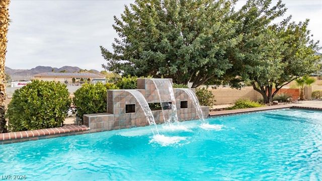 928 Santa Helena Avenue, Henderson, NV 89002