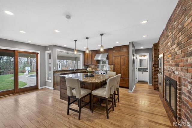 1645 Trotting Trail Road, Clarkson Valley, MO 63005