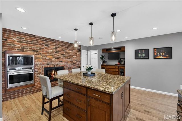 1645 Trotting Trail Road, Clarkson Valley, MO 63005