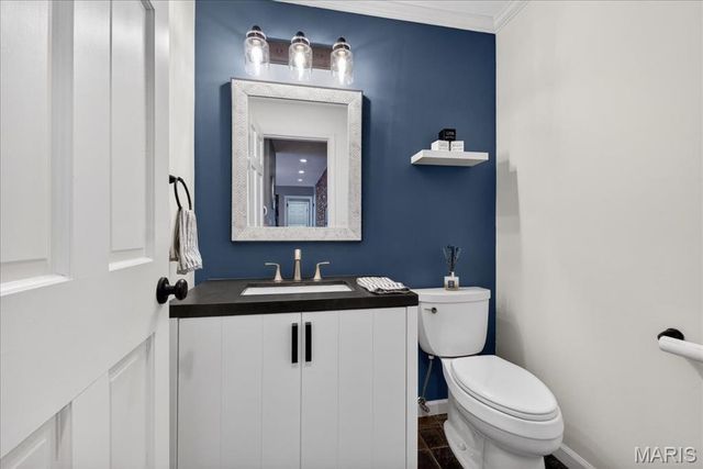 1645 Trotting Trail Road, Clarkson Valley, MO 63005