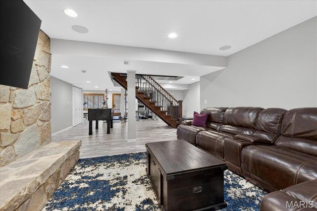 1645 Trotting Trail Road, Clarkson Valley, MO 63005