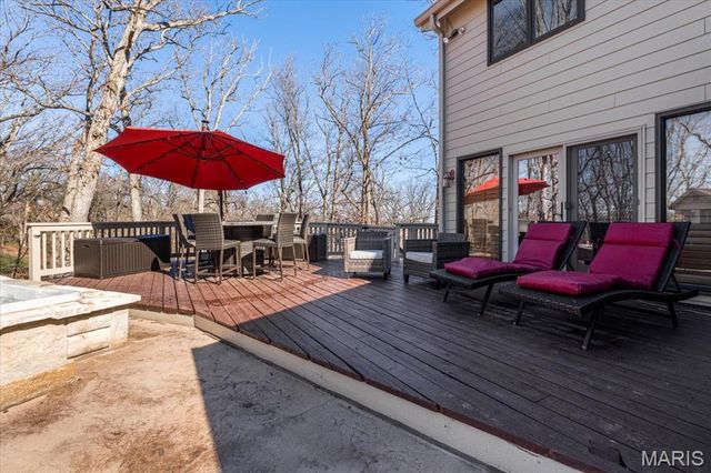 1645 Trotting Trail Road, Clarkson Valley, MO 63005