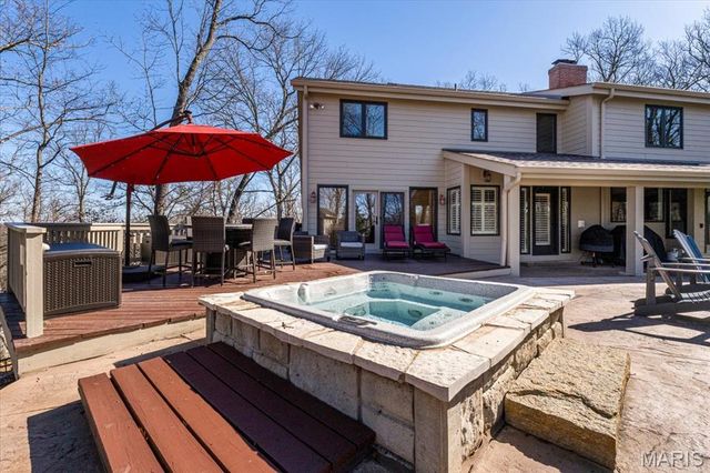 1645 Trotting Trail Road, Clarkson Valley, MO 63005