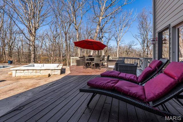 1645 Trotting Trail Road, Clarkson Valley, MO 63005