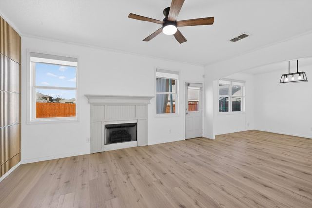 5512 Grenada Drive, Fort Worth, TX 76119