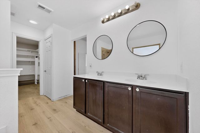 5512 Grenada Drive, Fort Worth, TX 76119