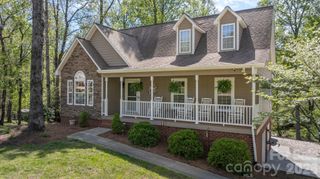 104 Buck Shoals Circle, Hudson, NC 28638