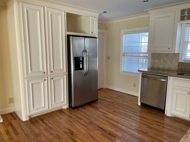 1750 Wroxton Court, Houston, TX 77005