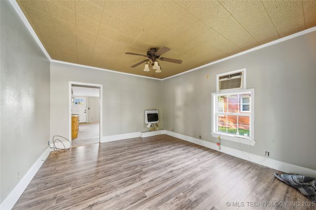 310 S Hickory Street, Nowata, OK 74048