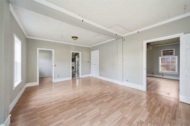 310 S Hickory Street, Nowata, OK 74048