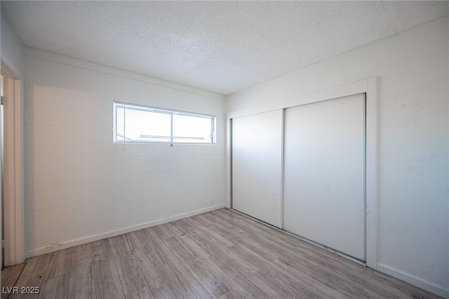 2913 Stewart Avenue, Las Vegas, NV 89101