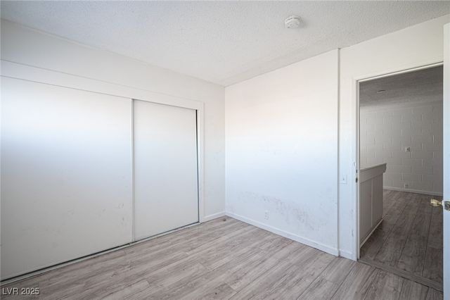 2913 Stewart Avenue, Las Vegas, NV 89101