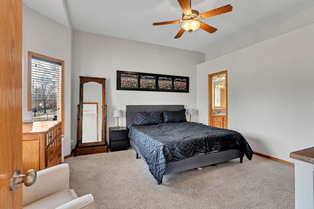 3014 N Brush Creek Cir, Wichita, KS 67205