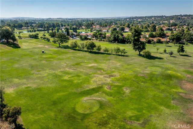 921 Player Lane, Paso Robles, CA 93446