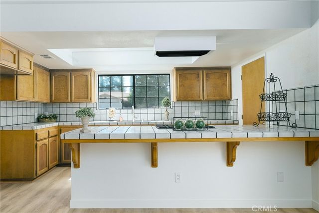 921 Player Lane, Paso Robles, CA 93446