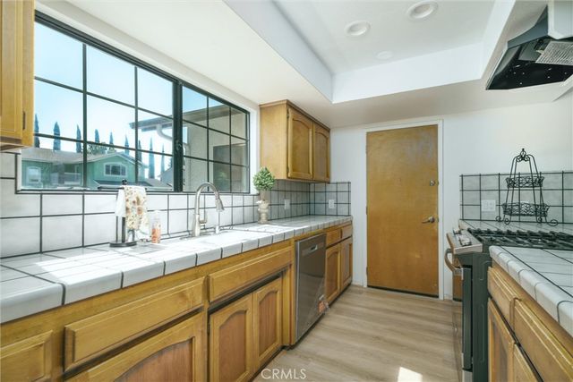921 Player Lane, Paso Robles, CA 93446