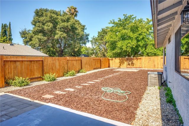 921 Player Lane, Paso Robles, CA 93446