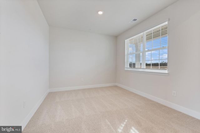 1216 MOLLER AVE, Hagerstown, MD 21740