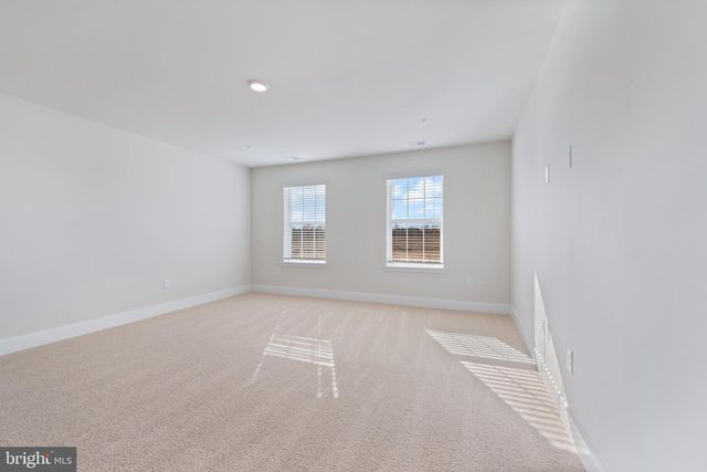 1216 MOLLER AVE, Hagerstown, MD 21740