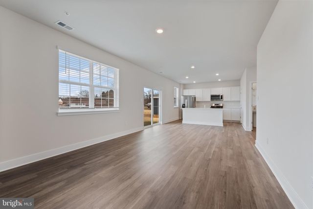 1216 MOLLER AVE, Hagerstown, MD 21740