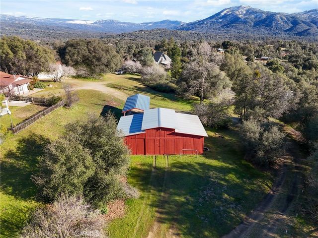 44800 Ahwahnee Acres, Ahwahnee, CA 93601