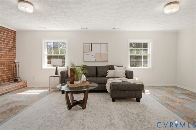 8517 Ironington Ter, Richmond, VA 23227