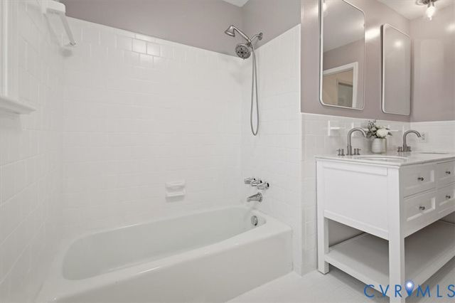 8517 Ironington Ter, Richmond, VA 23227