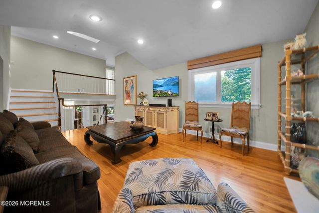 4 Halifax Drive, Morganville, NJ 07751
