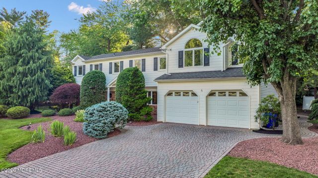 4 Halifax Drive, Morganville, NJ 07751