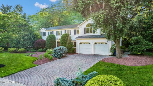 4 Halifax Drive, Morganville, NJ 07751