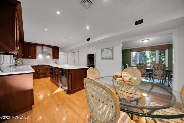 4 Halifax Drive, Morganville, NJ 07751