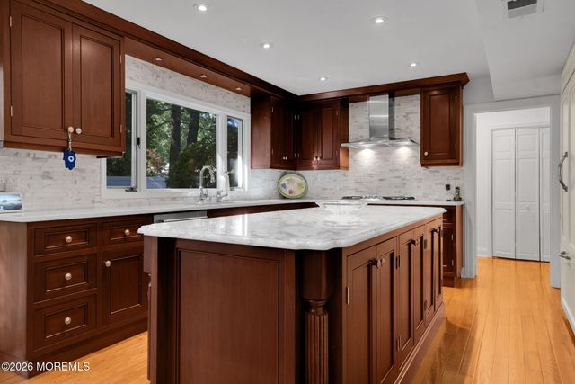 4 Halifax Drive, Morganville, NJ 07751