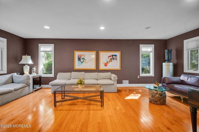 4 Halifax Drive, Morganville, NJ 07751