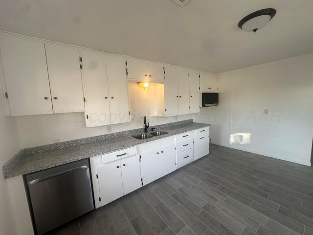 4854 MORNING Drive, Amarillo, TX 79108