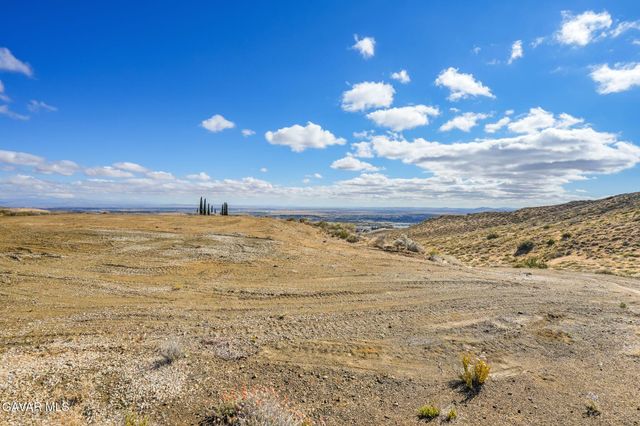 0 Tierra Subida Avenue Vic Sh Avenue, Palmdale, CA 93551