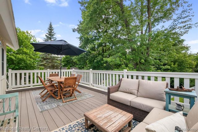 116 S Rogers Street, Northville, MI 48167