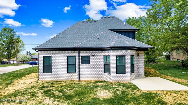 5810 Applegate Ln, Louisville, KY 40219