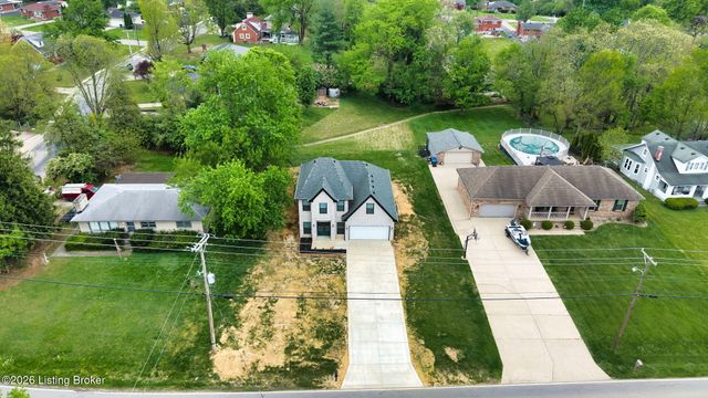 5810 Applegate Ln, Louisville, KY 40219