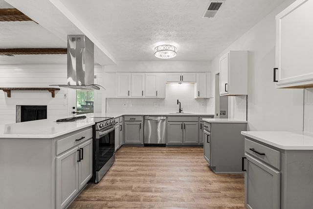 2708 White Chapel Drive, Columbus, GA 31907