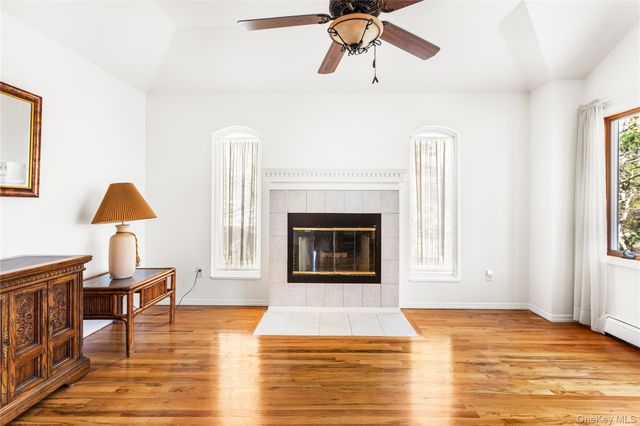 26 19th Street, Wading River, NY 11792