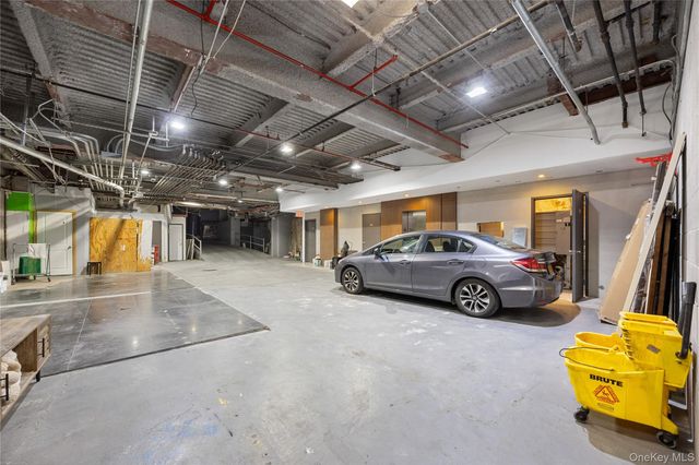 134-38 35th Avenue 3D, Flushing, NY 11354