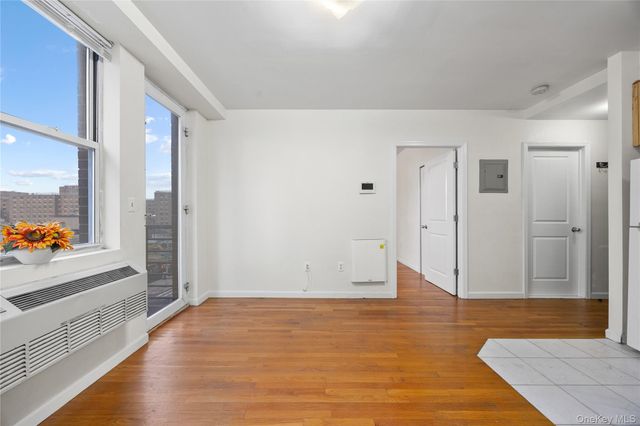 134-38 35th Avenue 3D, Flushing, NY 11354